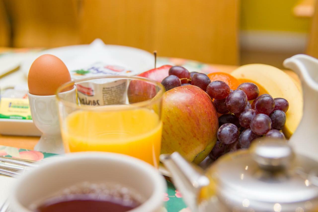 London Town Hotel Екстериор снимка