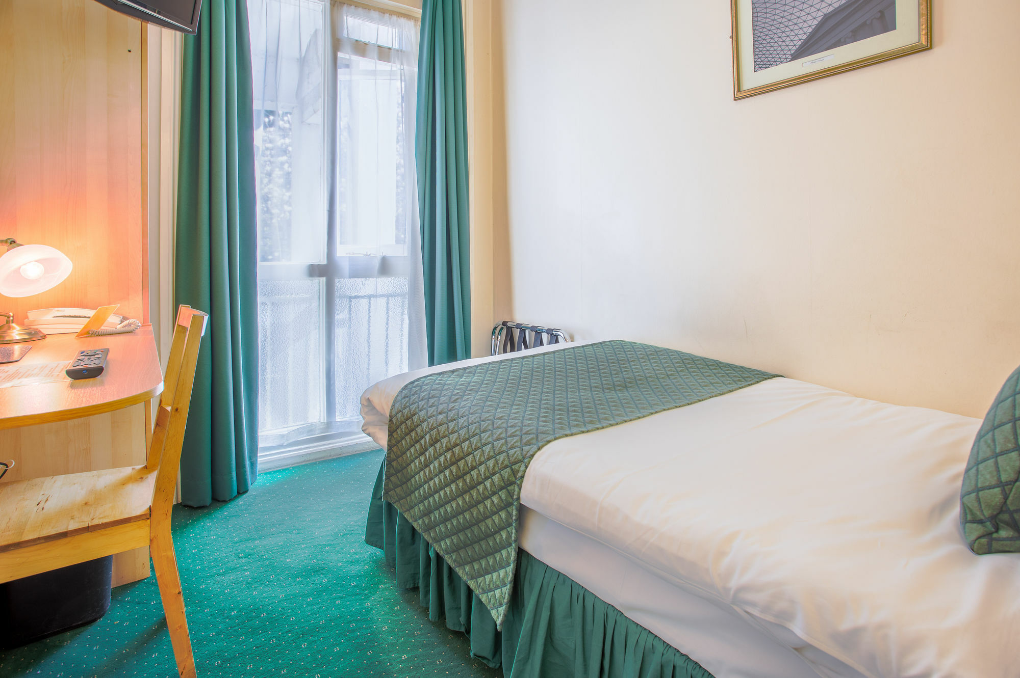 London Town Hotel Екстериор снимка